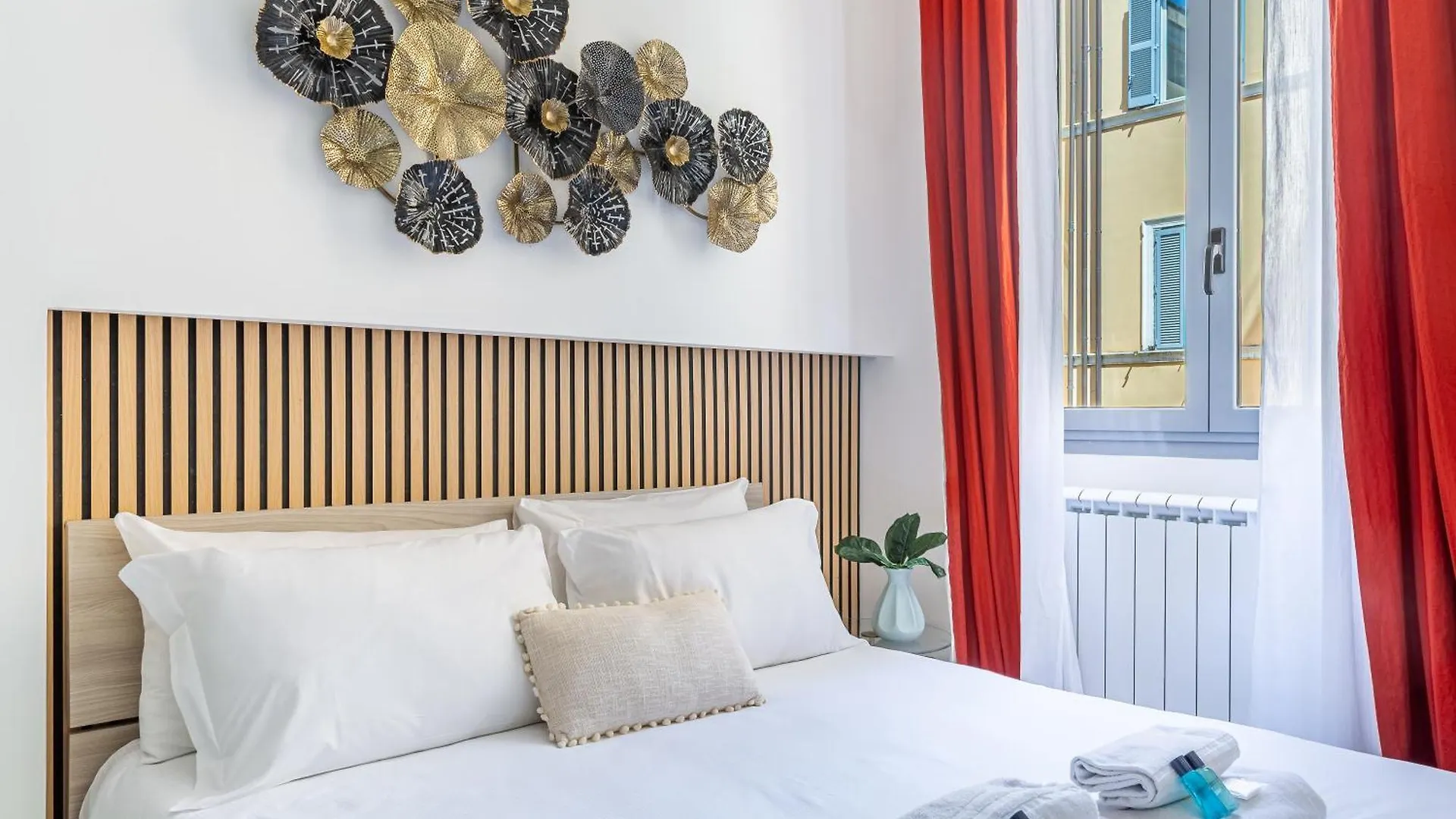 Iflat Monti Brand New Spacious & Comfortable Gem Rome 0*,  Italy